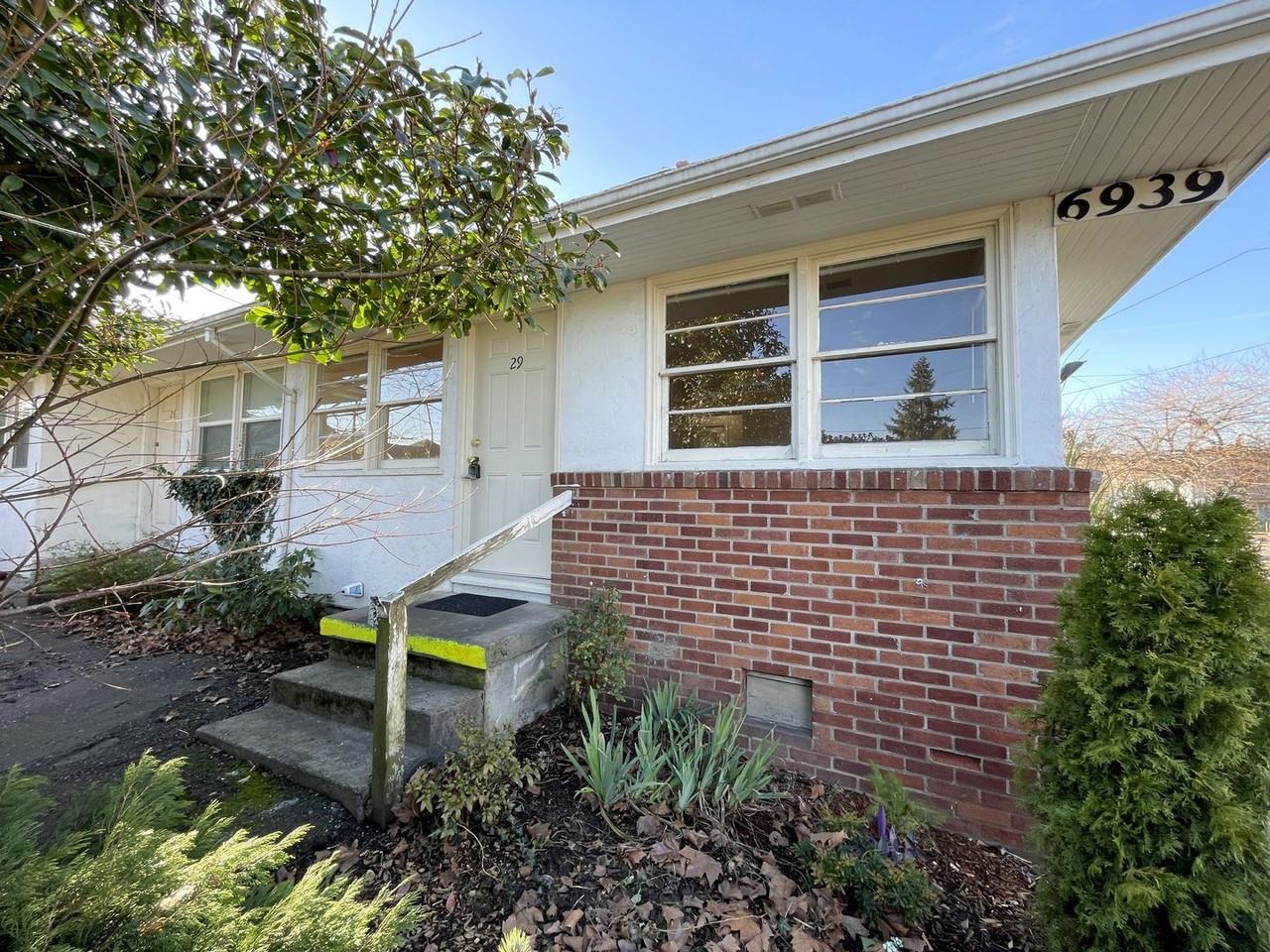 6939 Ne Grand Ave #29 - Photo 2 of 10