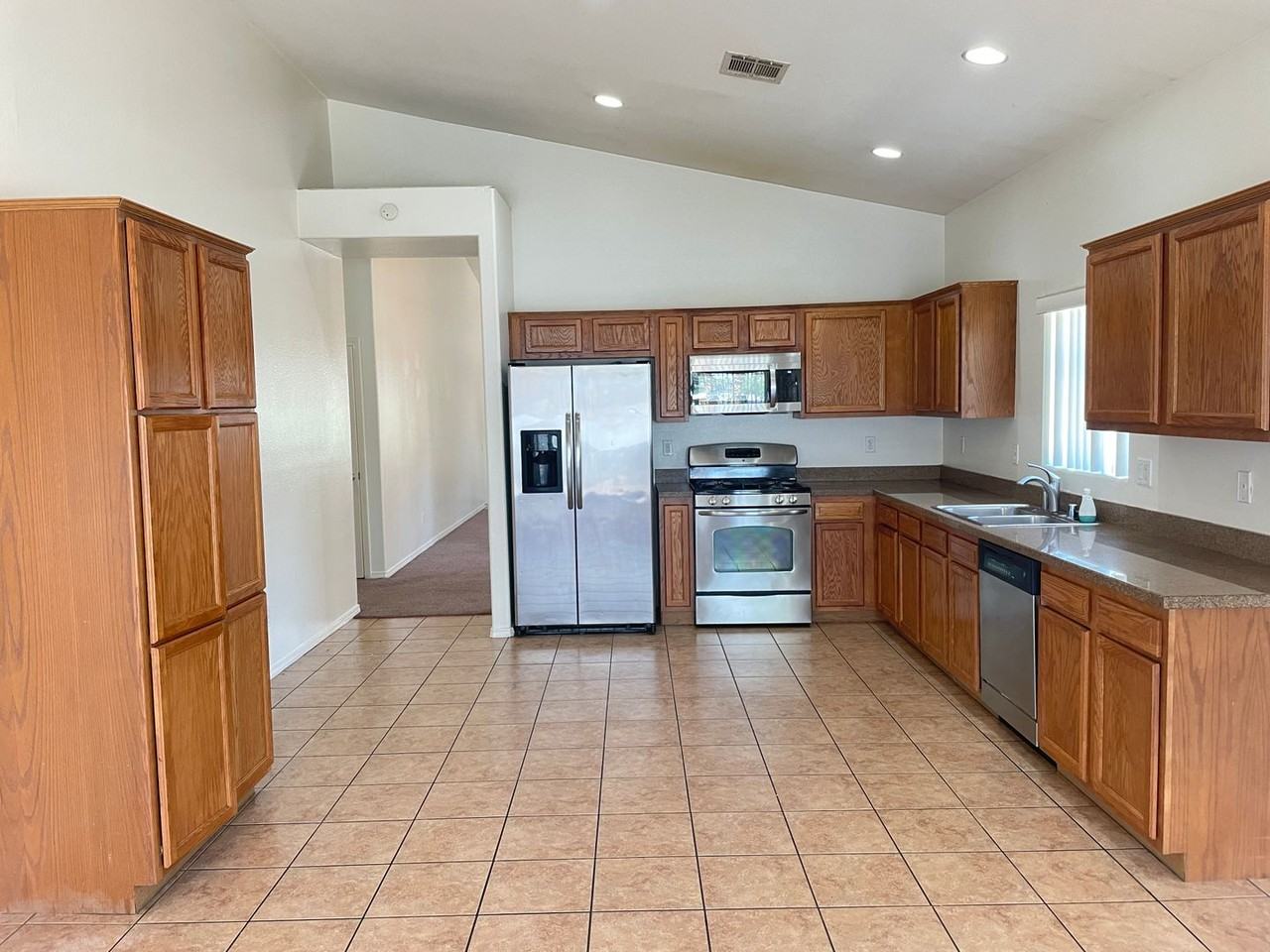 4306 Cottontail Ln - Photo 2 of 10