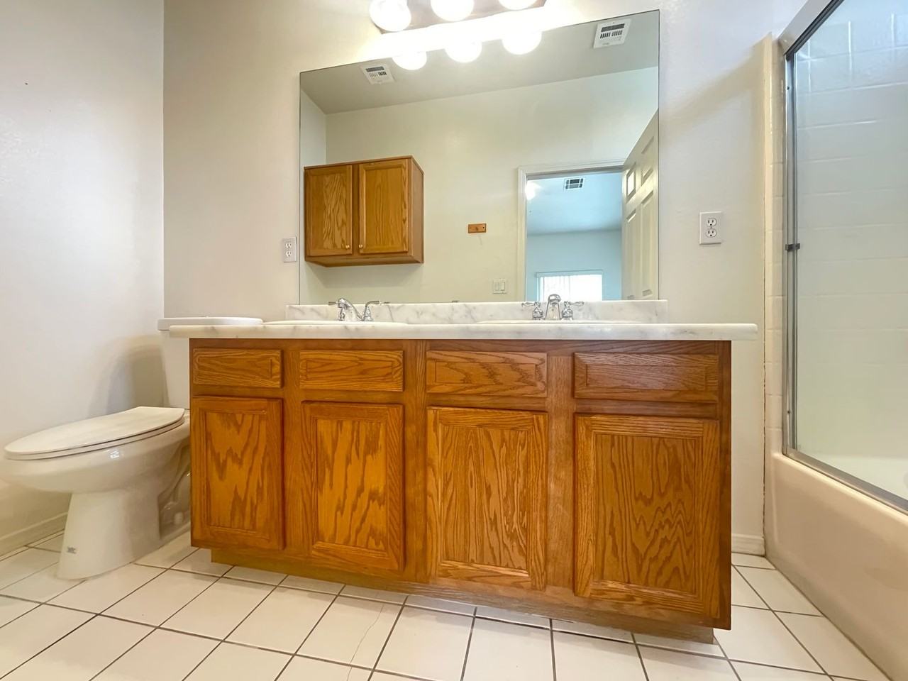 4306 Cottontail Ln - Photo 4 of 10