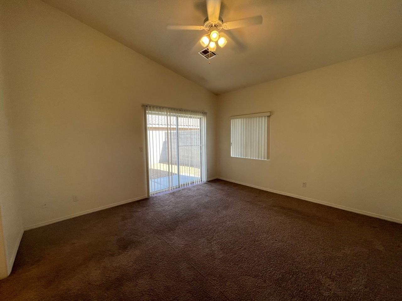 4306 Cottontail Ln - Photo 5 of 10