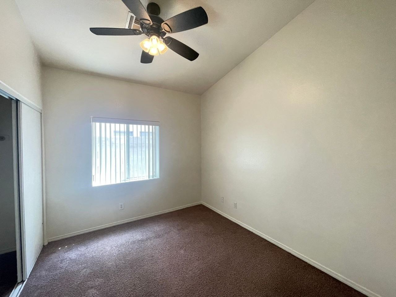 4306 Cottontail Ln - Photo 7 of 10