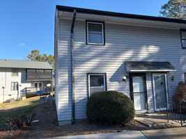 featured image of 4014 S Bend Dr