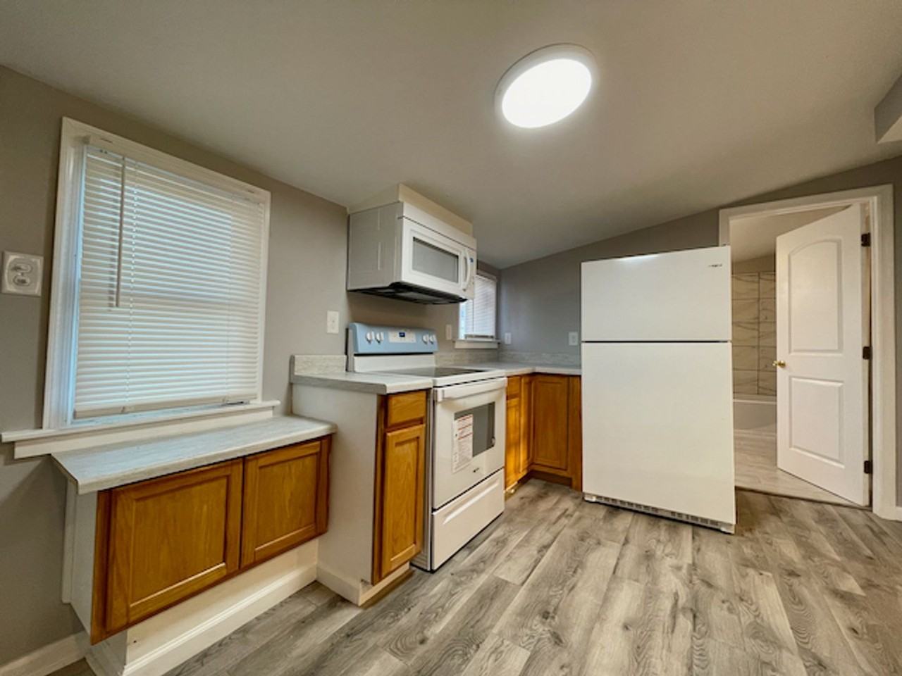 535 Winder St - Photo 3 of 10