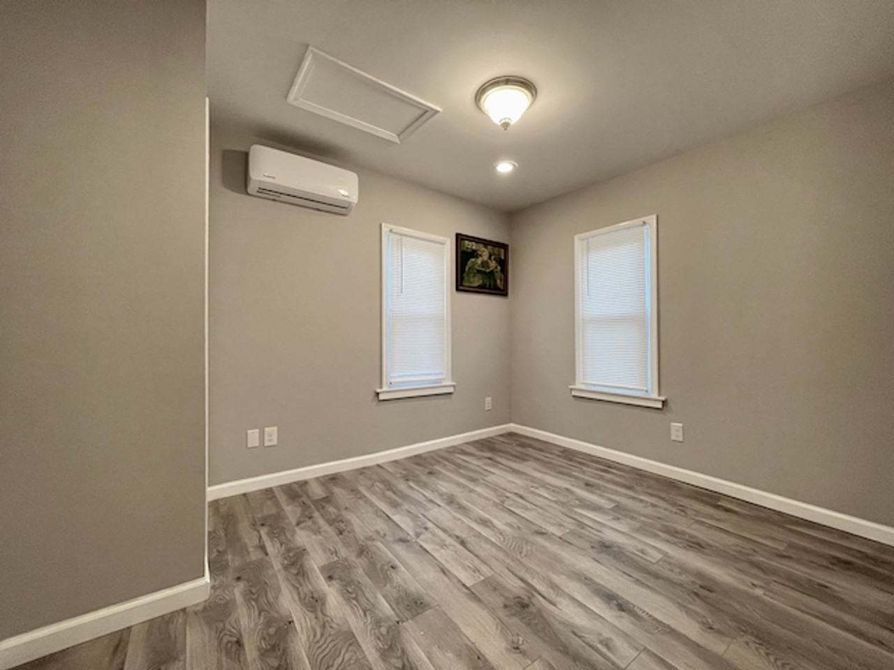 535 Winder St - Photo 7 of 10