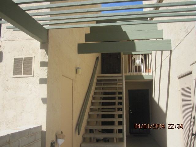 814 S Langley Ave #202 - Photo 7 of 50