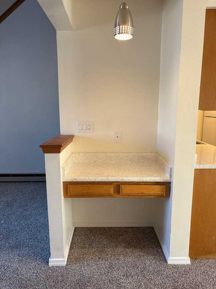 5005 Rainbow Harbour Cir - Photo 5 of 15