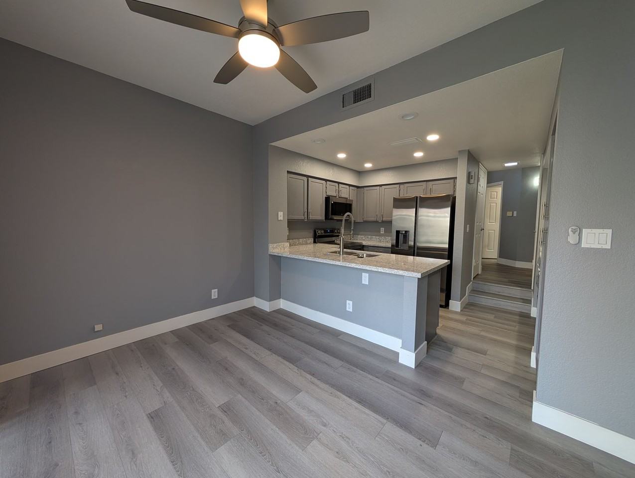 7708 S Rita Ln - Photo 7 of 21