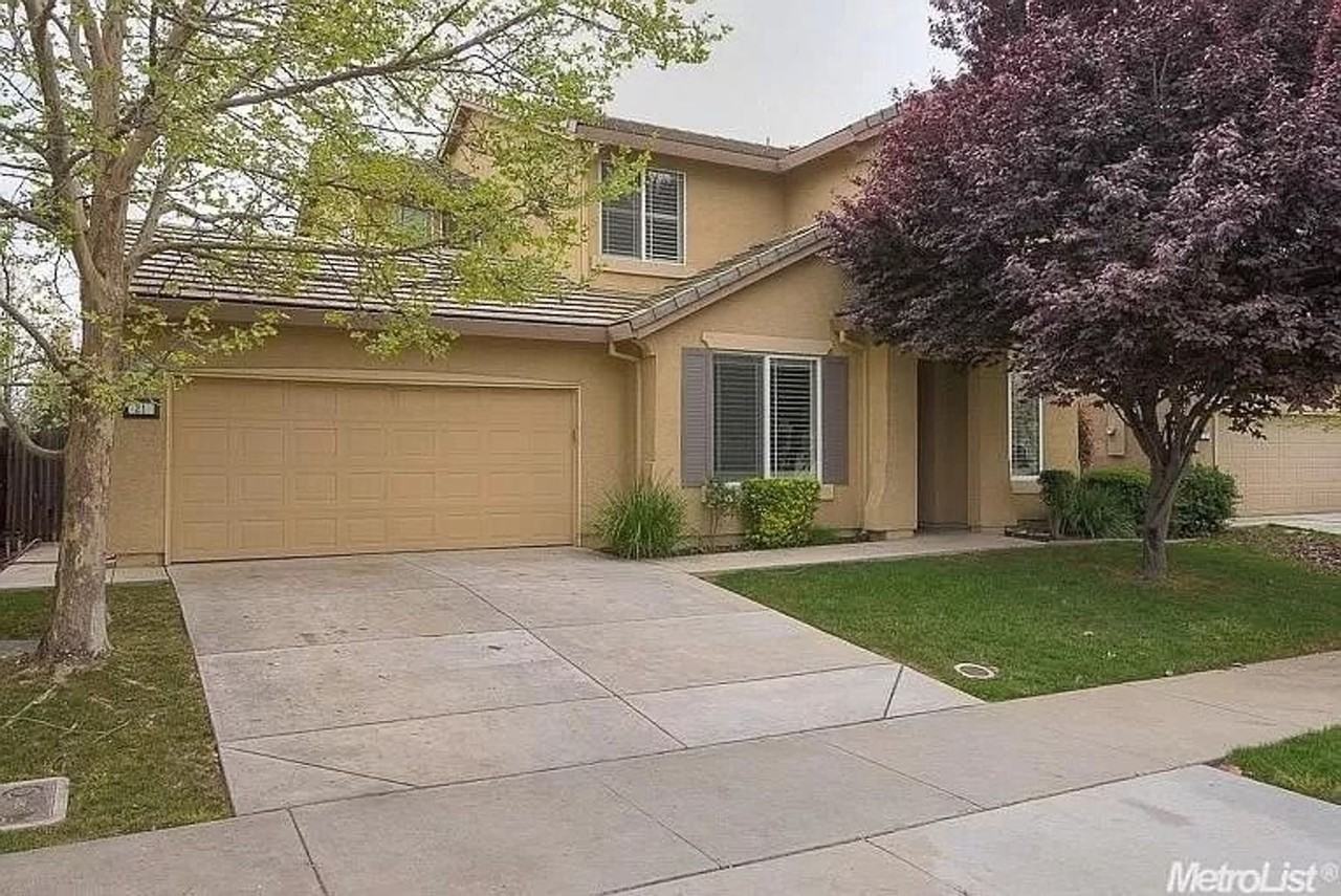 21 Castaic Ct - Photo 2 of 27