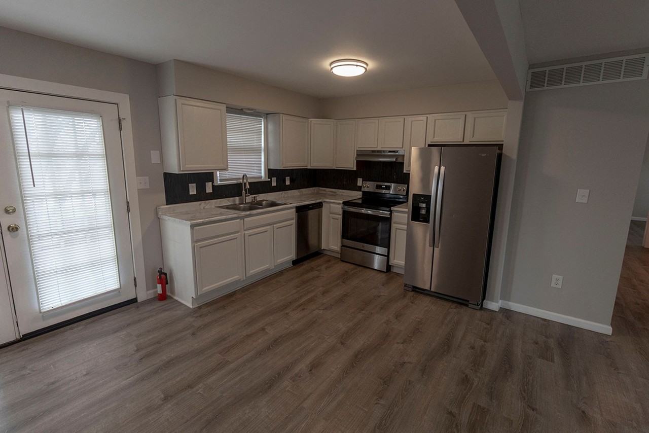 4195 N Riviera Dr - Photo 7 of 38