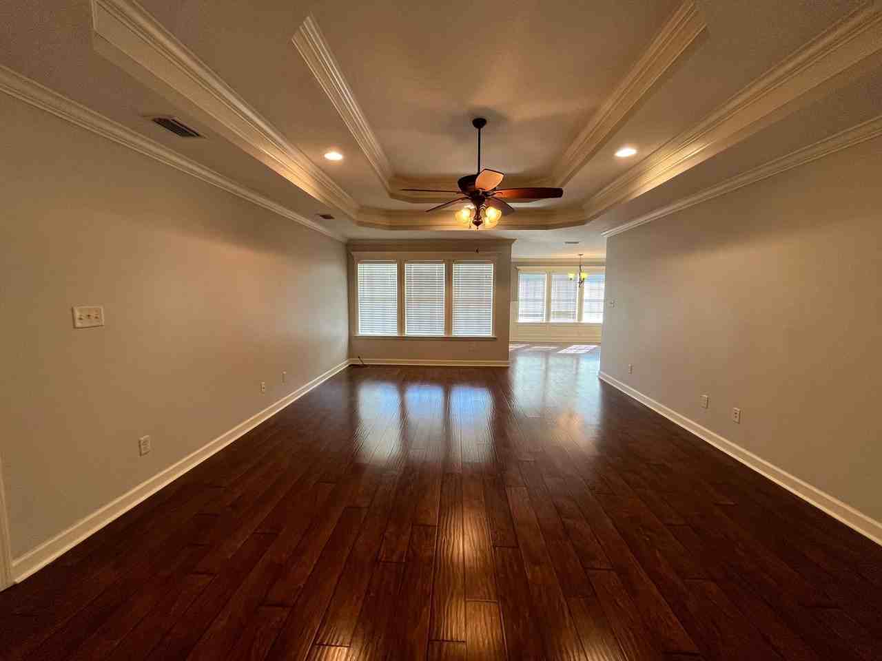 4136 Bright Crk - Photo 3 of 22