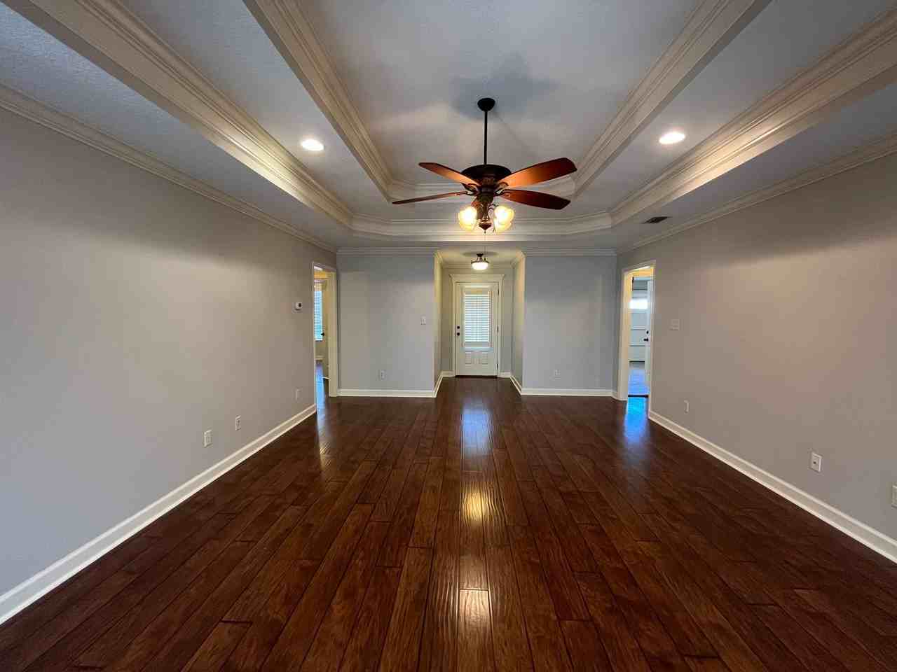 4136 Bright Crk - Photo 4 of 22