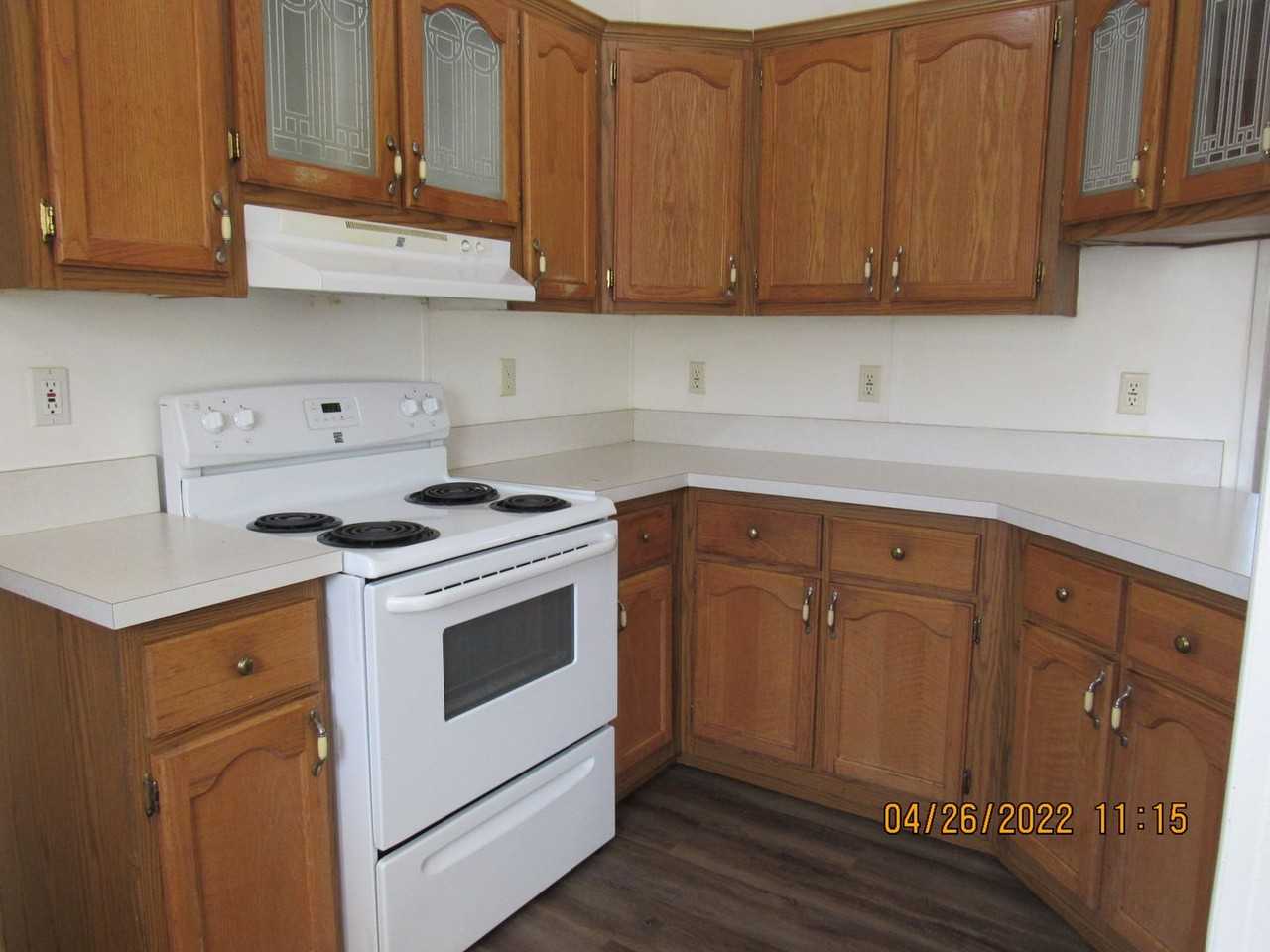 760 Burning Mountain Ave - Photo 7 of 23