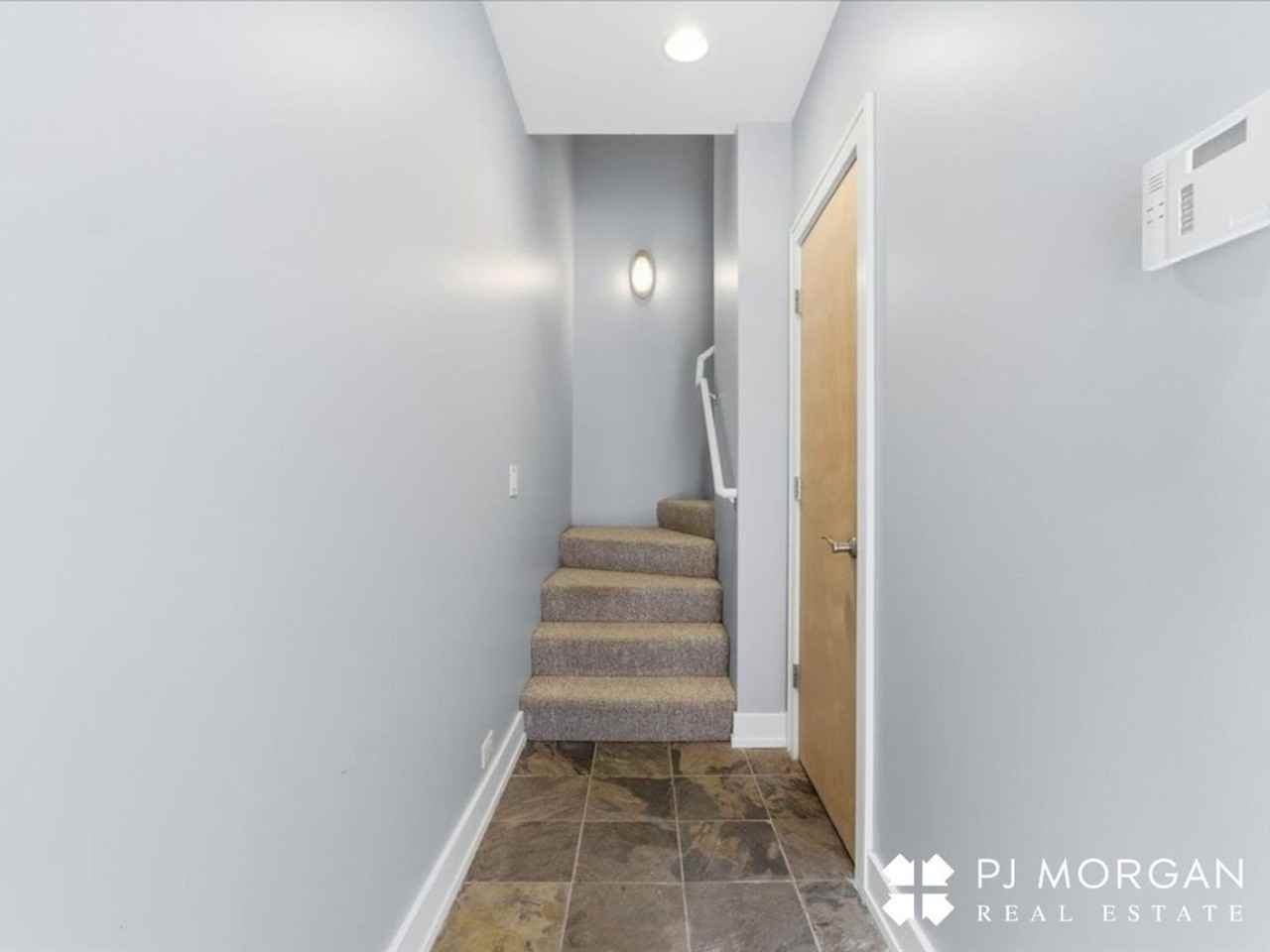 1139 Marcy Plz - Photo 5 of 27