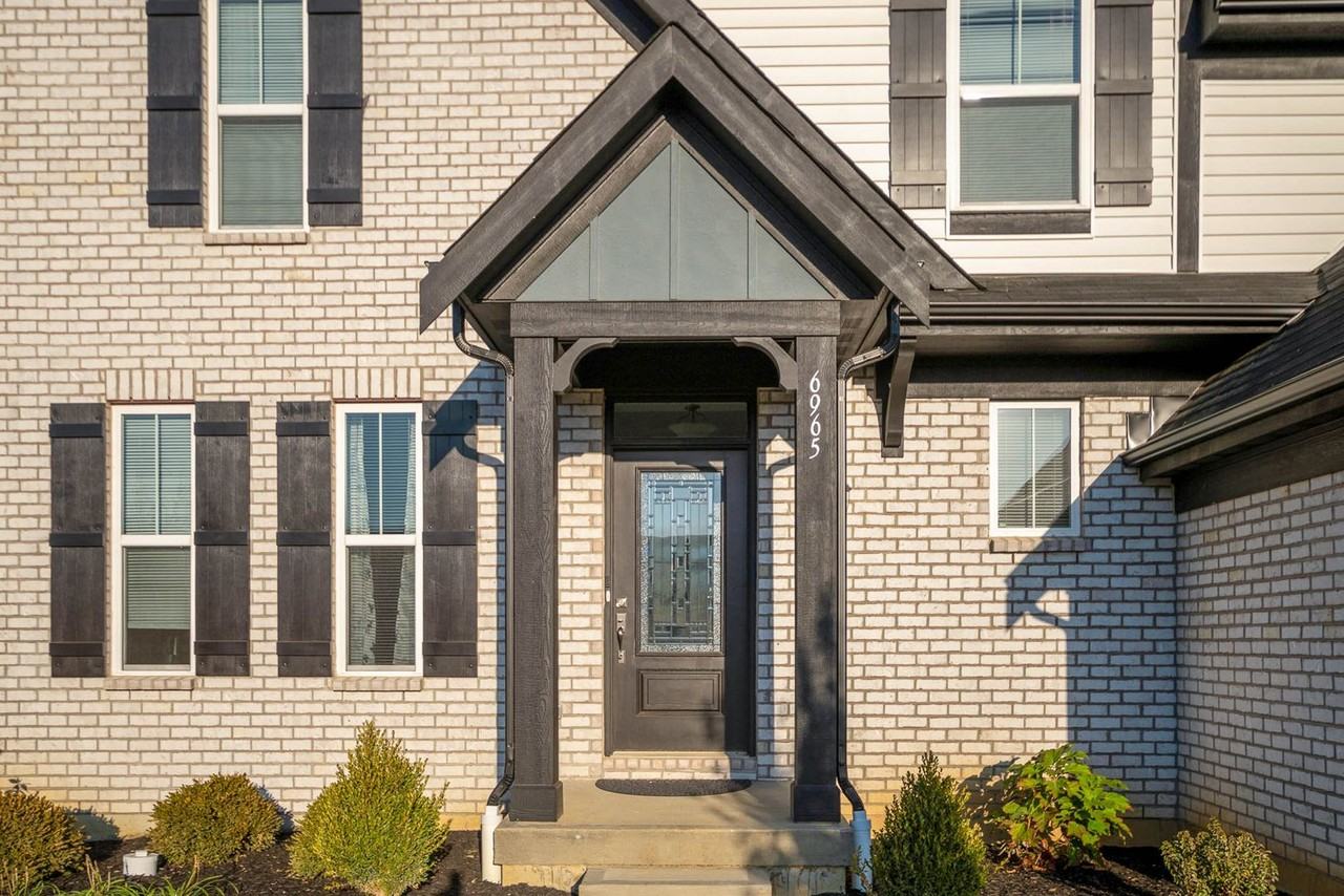 6965 Quellin Blvd - Photo 3 of 26