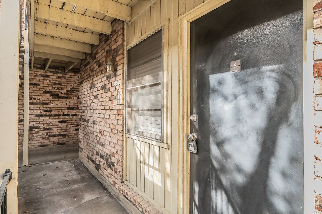 4808 Bryce Ave #5 - Photo 3 of 16