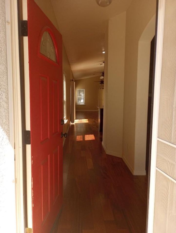 9404 Millikan Way - Photo 4 of 8