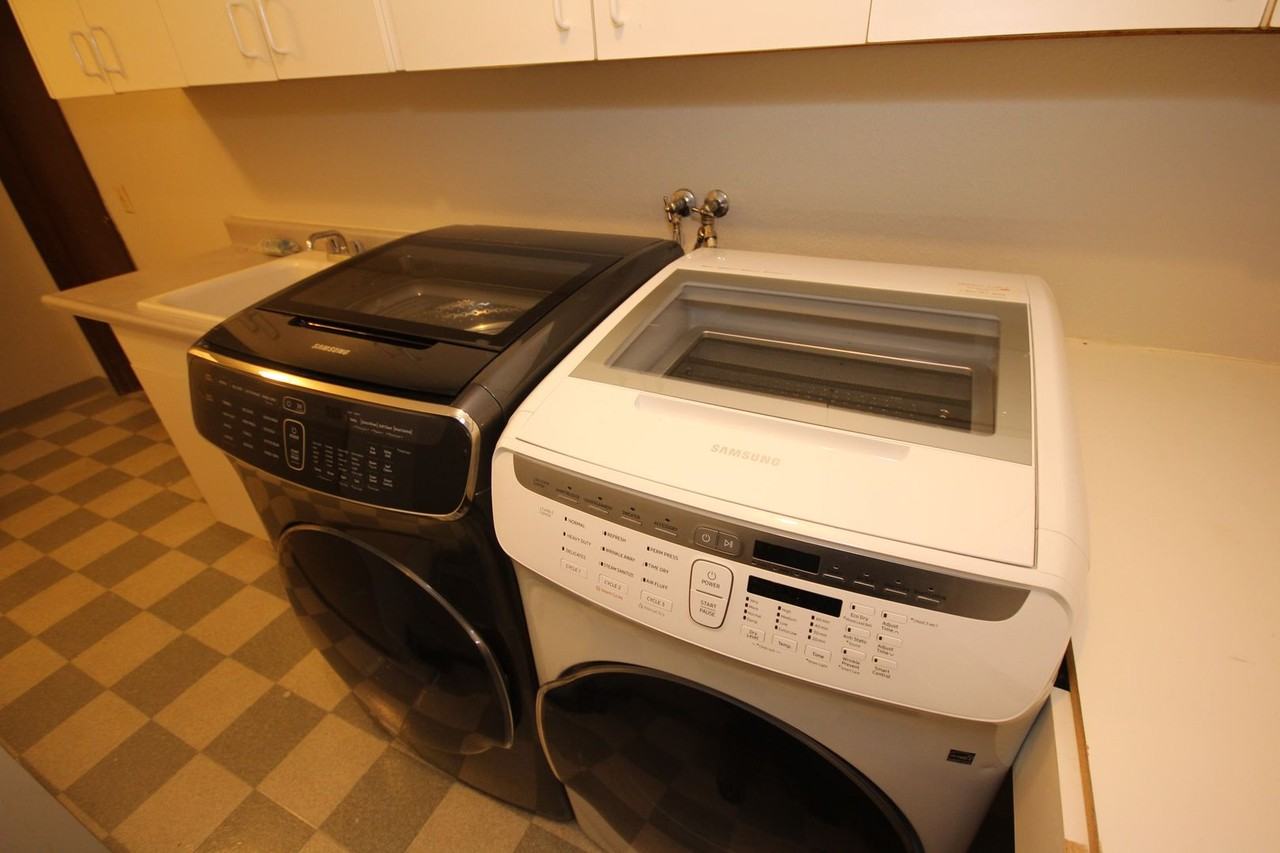 1609 Taylor St - Photo 5 of 6