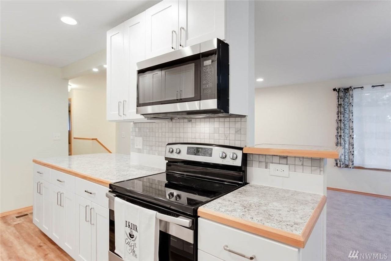 24858 96th Ave S - Photo 2 of 15