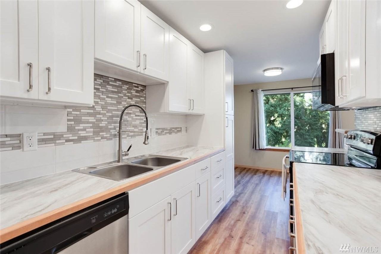 24858 96th Ave S - Photo 4 of 15