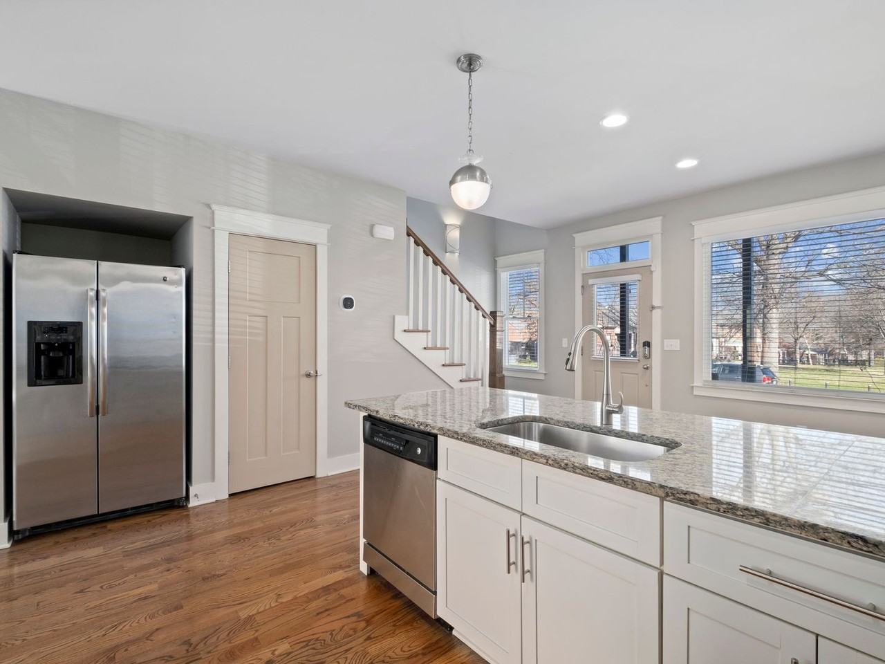 1501G 9th Ave N - Photo 2 of 29