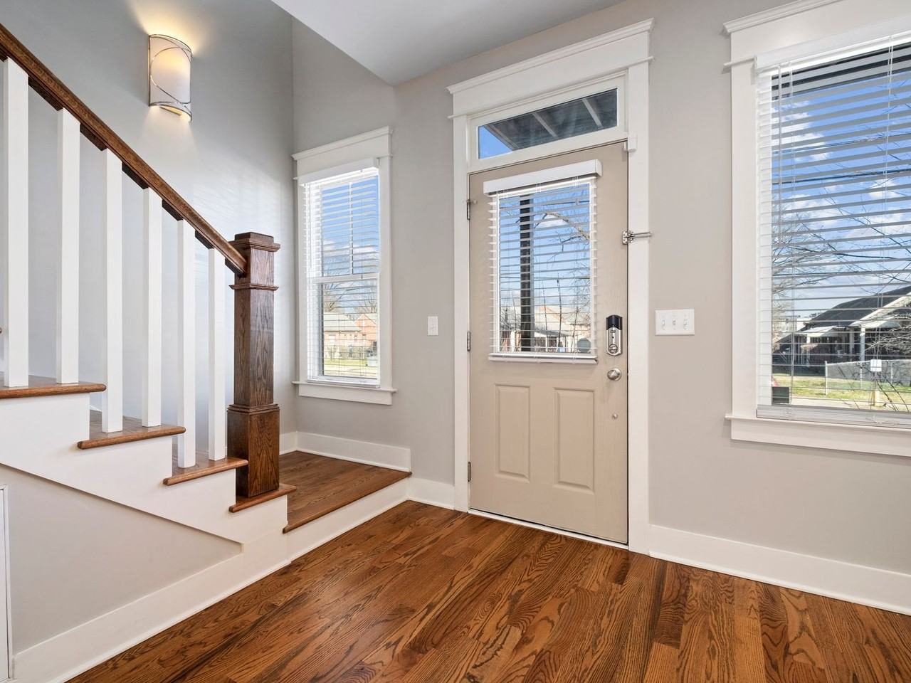 1501G 9th Ave N - Photo 3 of 29