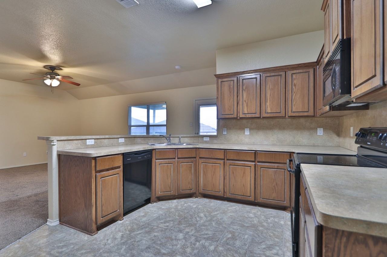 2608 Coal Oil Dr - Photo 6 of 15