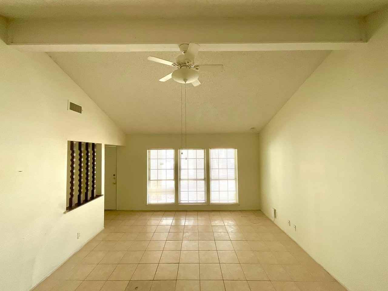 6918 Stockport - Photo 7 of 28