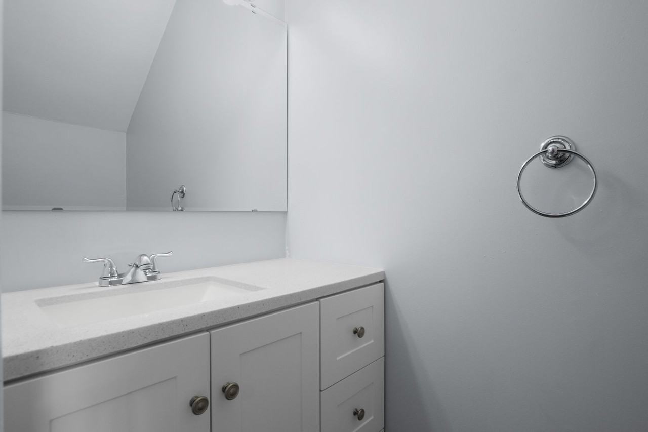 306 Pheasant Run Ct - Photo 7 of 20