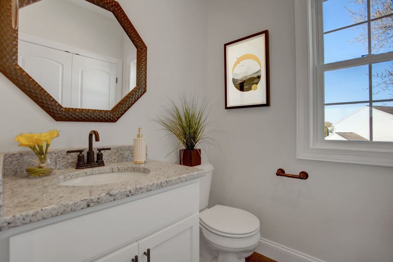 981 Old Elizabethtown Rd - Photo 2 of 14