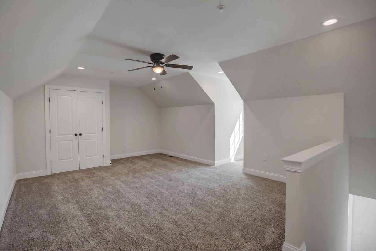 981 Old Elizabethtown Rd - Photo 7 of 14