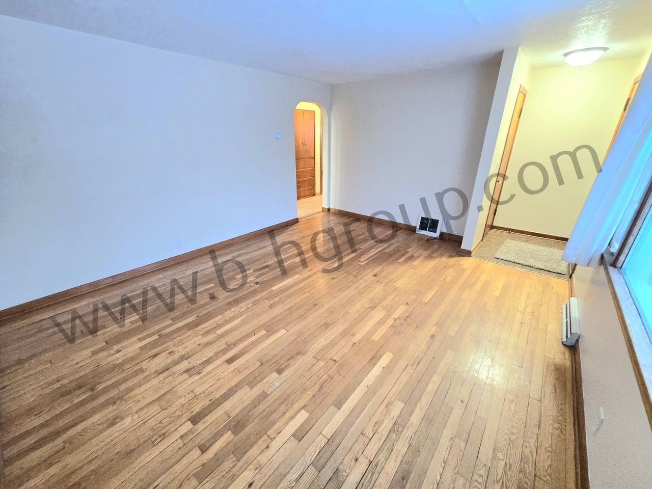 5412 41st Ave - Photo 5 of 41