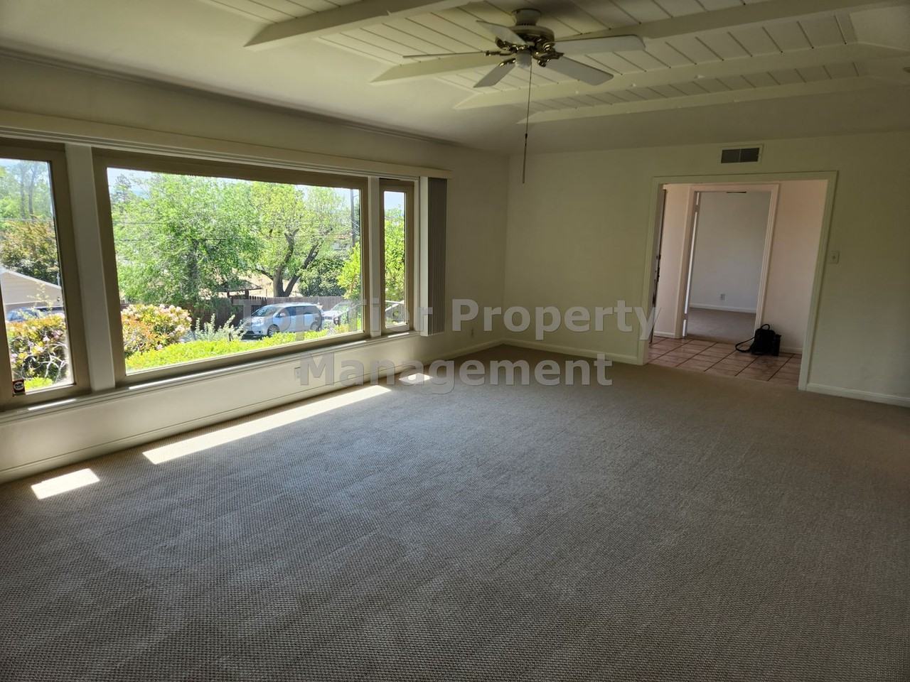 3060 Consuelo Rd - Photo 4 of 21