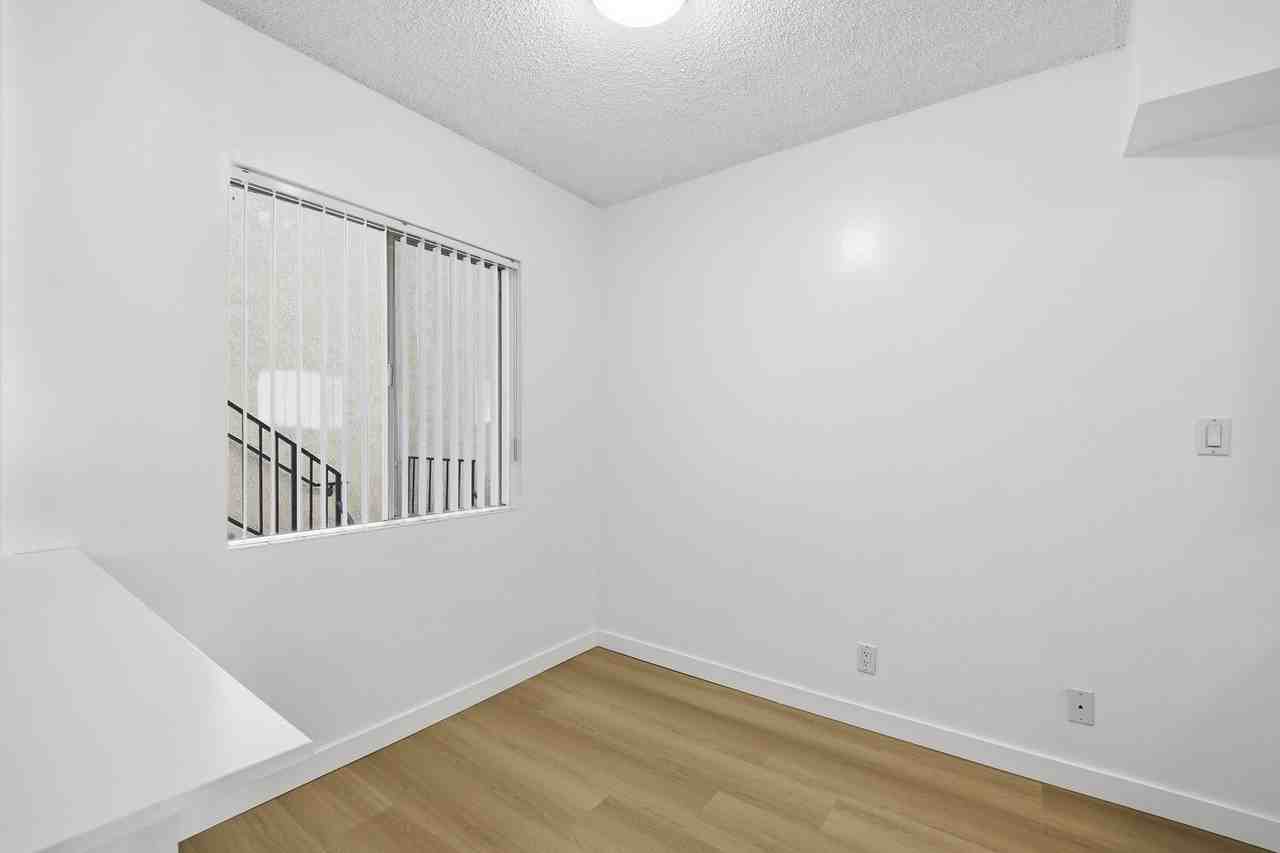 350 S Sierra Madre Blvd - Photo 7 of 42