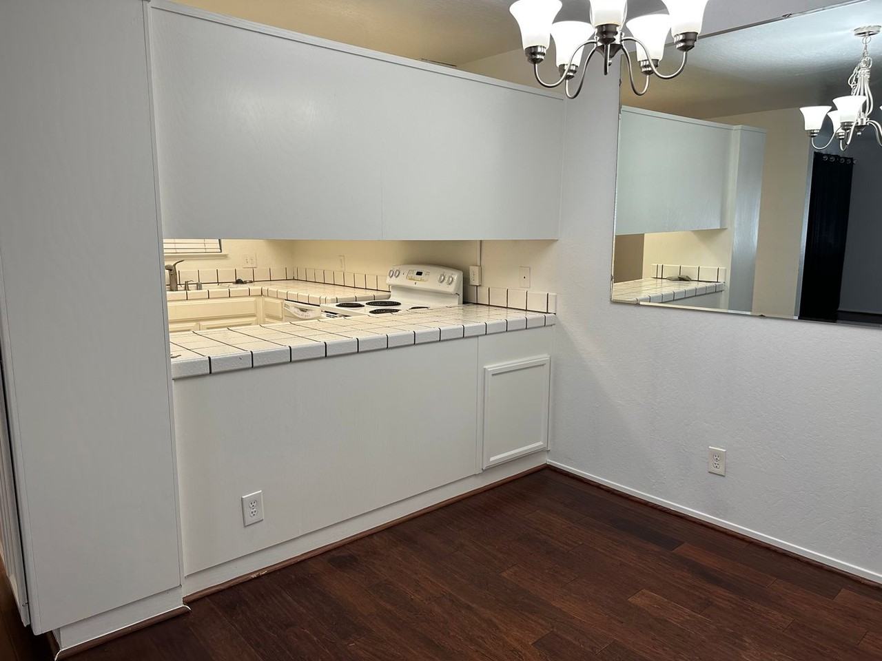 340 Grand Blvd #8 - Photo 7 of 23