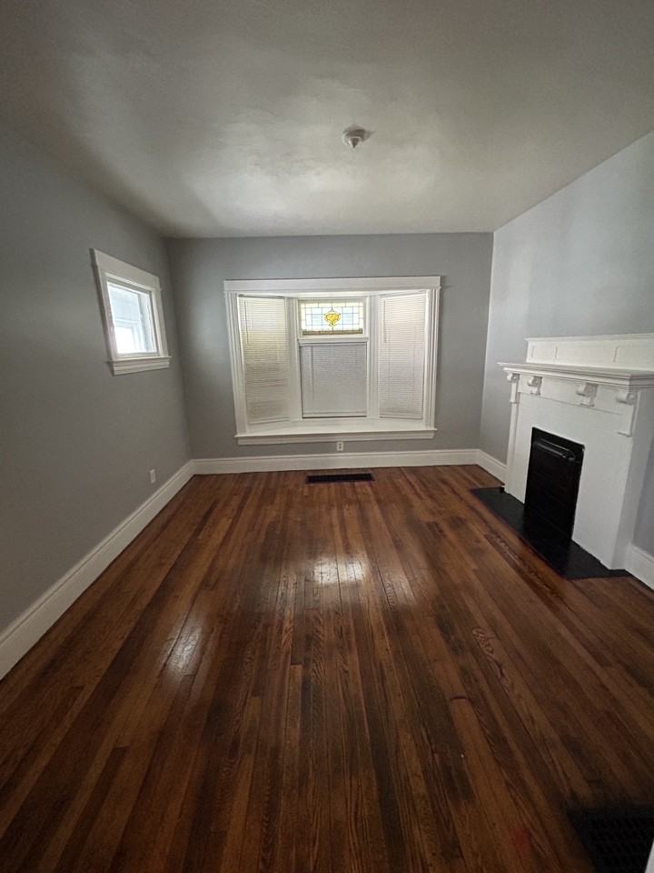 140 Electric Ave #140 - Photo 7 of 9