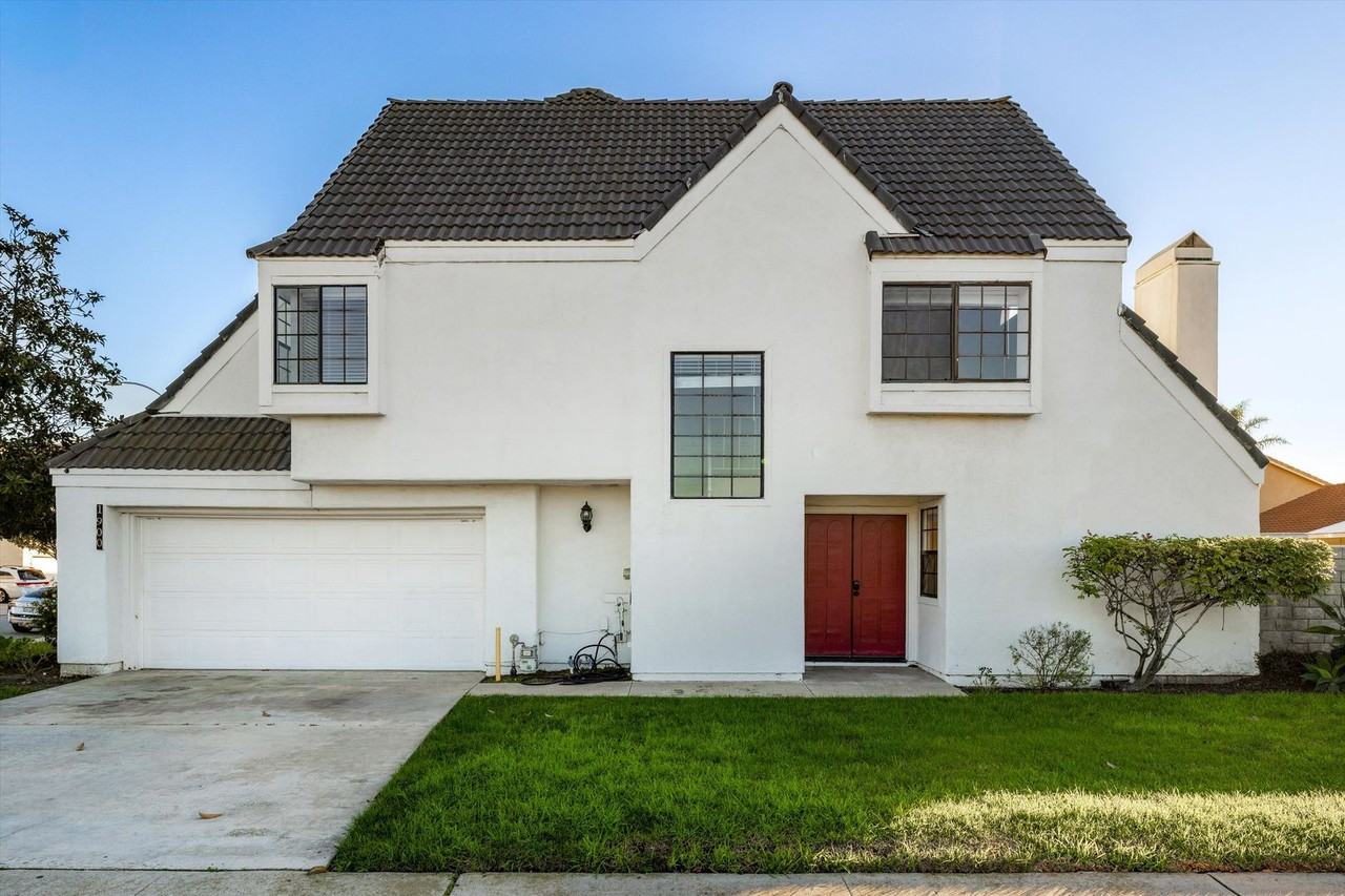 1750 W 7th St - Photo 2 of 40