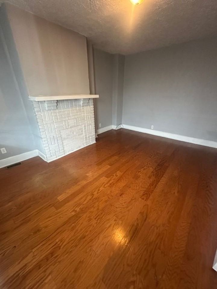 3706 Mintwood St - Photo 5 of 12