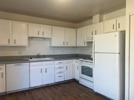 featured image of 27 Lansing St