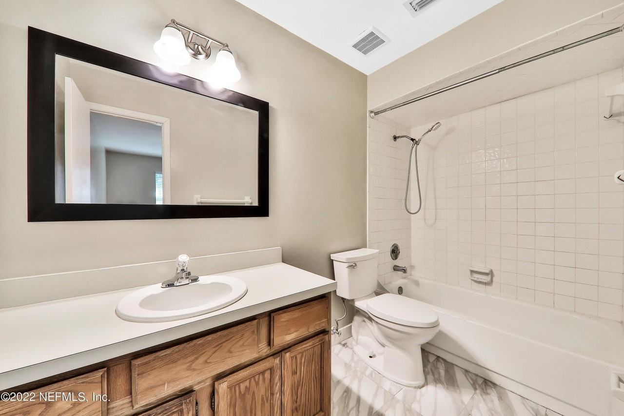 6028 Du Clay Rd - Photo 3 of 9