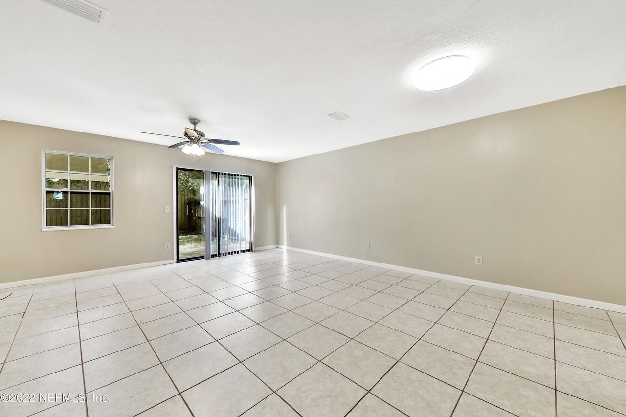 6028 Du Clay Rd - Photo 2 of 9