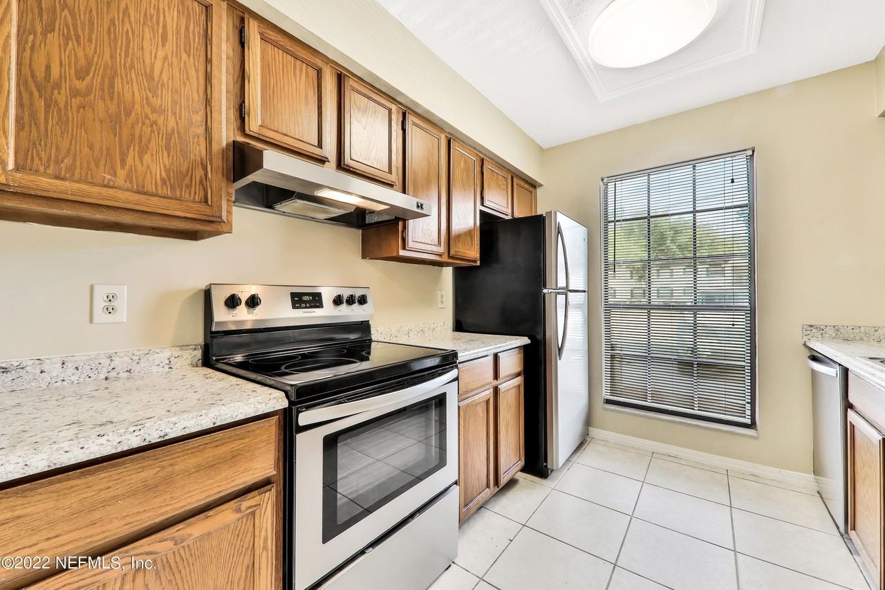 6028 Du Clay Rd - Photo 6 of 9