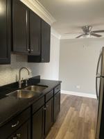 featured image of 904 Curtiss St