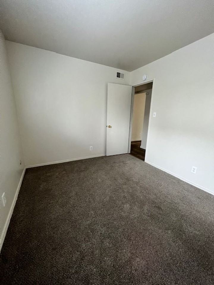 Montgomery Apartments - Photo 2 of 26