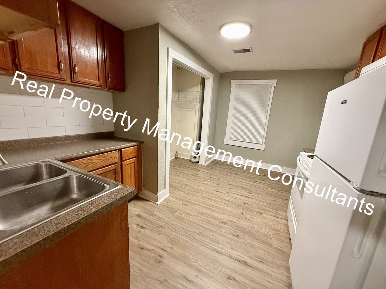 1708 Metropolitan Ave #B - Photo 3 of 19