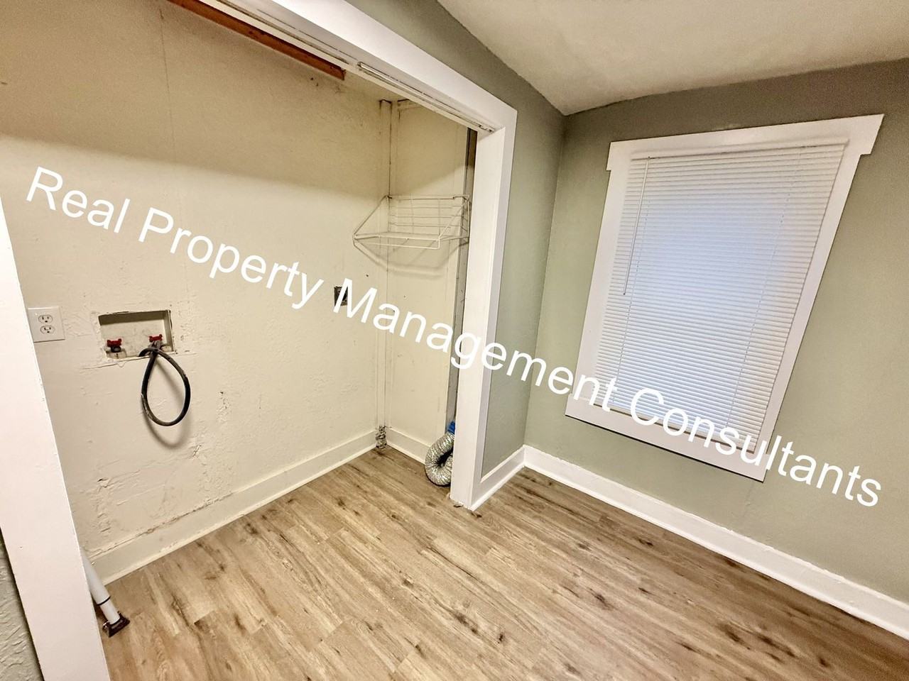 1708 Metropolitan Ave #B - Photo 7 of 19