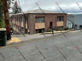 featured image of 444 Ne Adams Ave