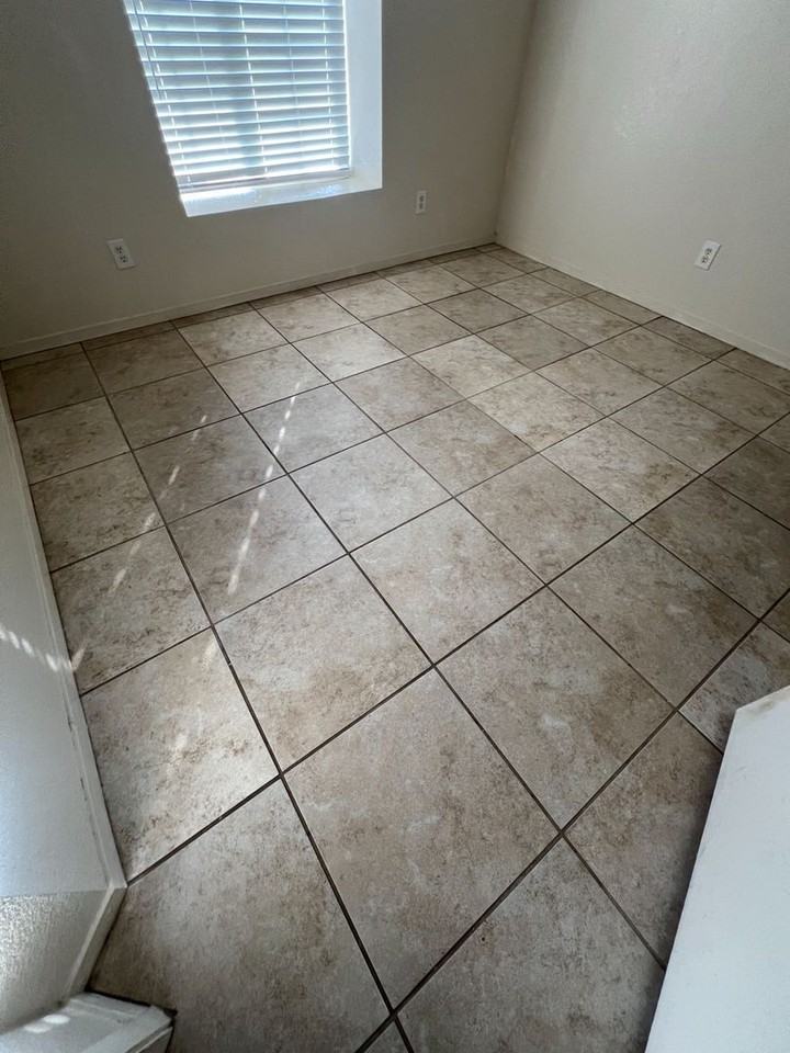 231 Ocean Ct - Photo 6 of 13