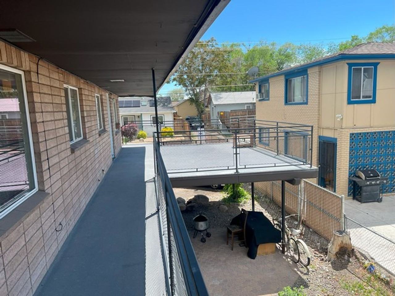 760 Moran St #G - Photo 7 of 9