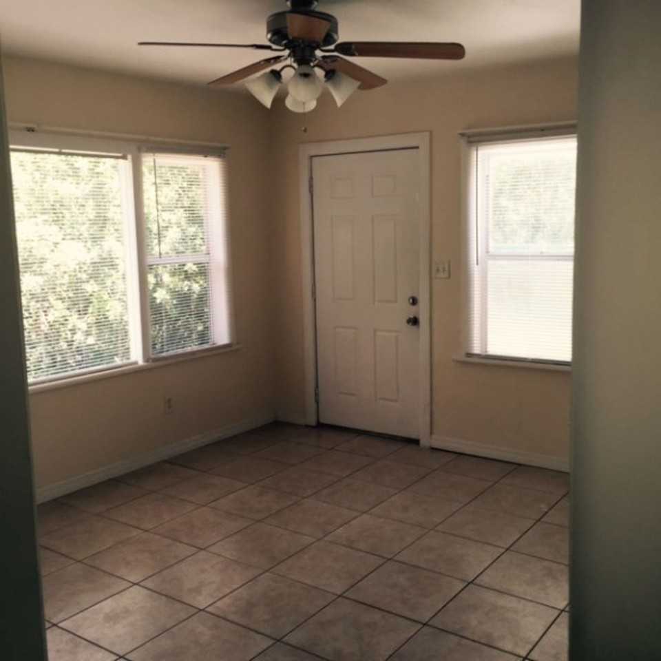 3244 17th Ave. S. Upper/Lower - Photo 7 of 14