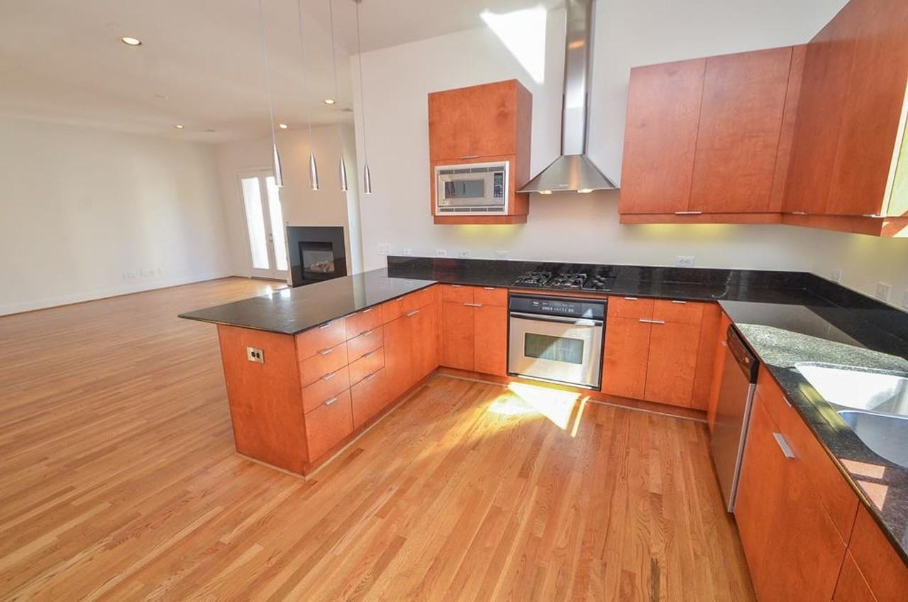 2220 Portsmouth St #A - Photo 5 of 30